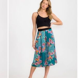 Floral Teal Midi Skirt with zipper closure
